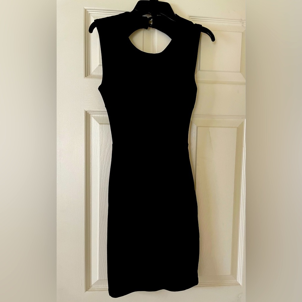 Lulus Black Open Back Sleeveless Dress Sz XS
